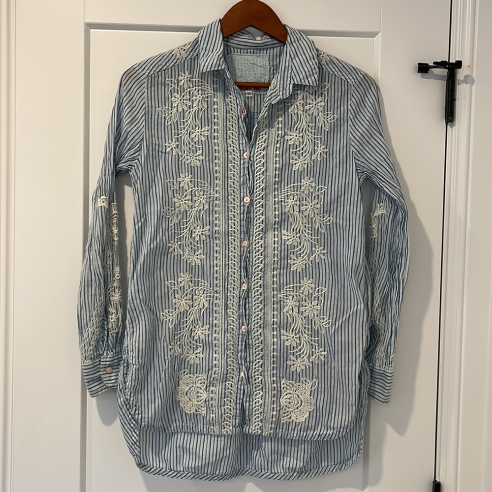Johnny Was 3J Workshop Embroidered Tunic